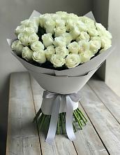 Букет 35 Белых роз в Оби