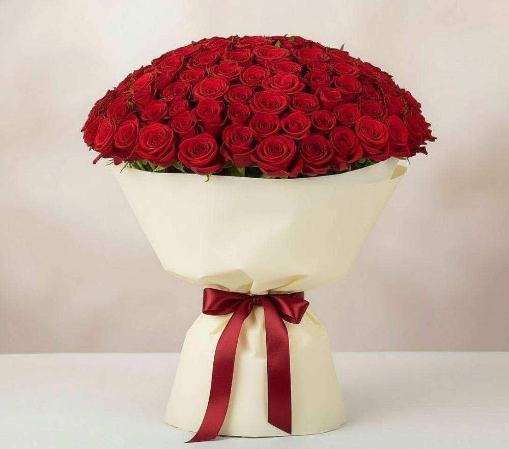 Букет 101 Красная роза Милано в Оби
