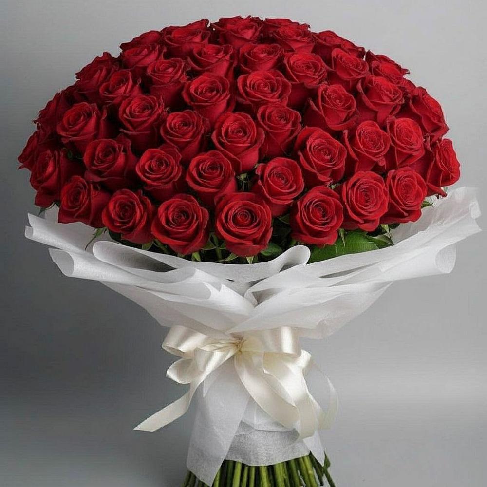 Букет 101 Красная роза Блэк Мэджик в Оби