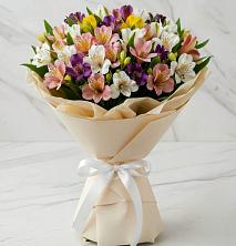 Букет цветов из:  Альстромерии в Оби