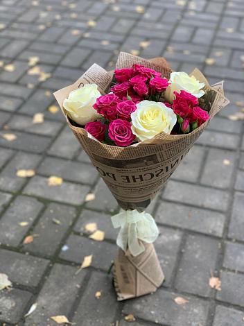 Букет цветов из: Розы в Оби
