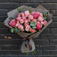 Букет цветов из:  Розы #REPLACE_PRED# Оби